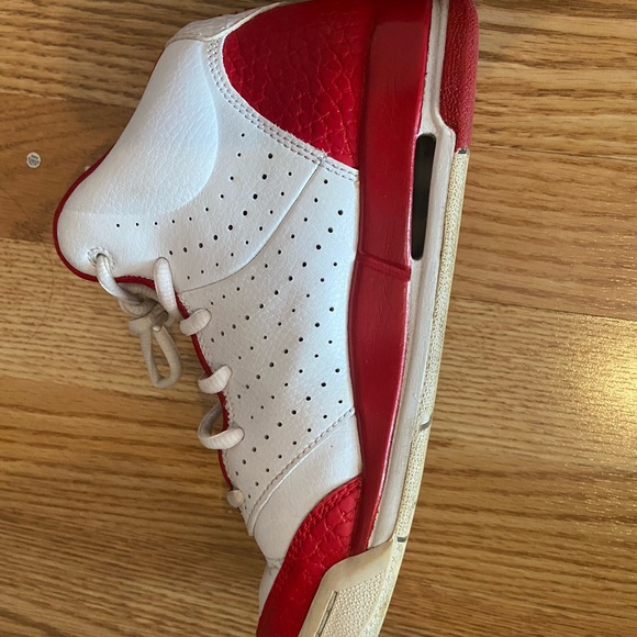 Jordan Sneakers - Picture 8 of 9